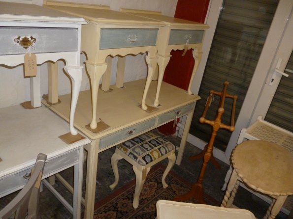 Dressing table / desk in Cream and Duck Egg Blue
